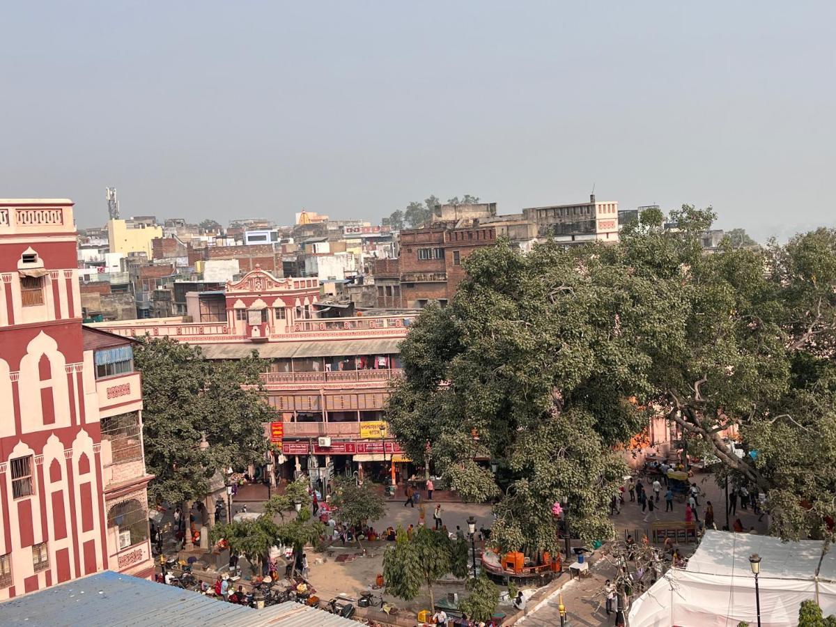 Baba Vishwanath Residency गेस्ट हाउस *