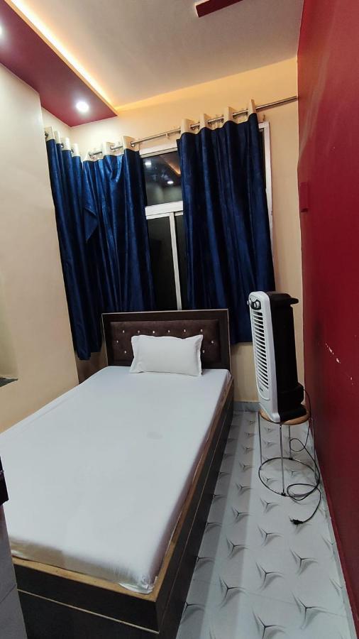 Baba Vishwanath Residency गेस्ट हाउस *