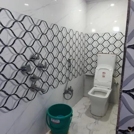 Baba Vishwanath Residency Hotel Varanasi Room photo